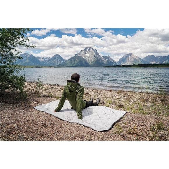 Sherpa Waterproof Camping Blanket - Extra Warm and Large Sherpa Fleece Outdoor - Picture 7 of 7